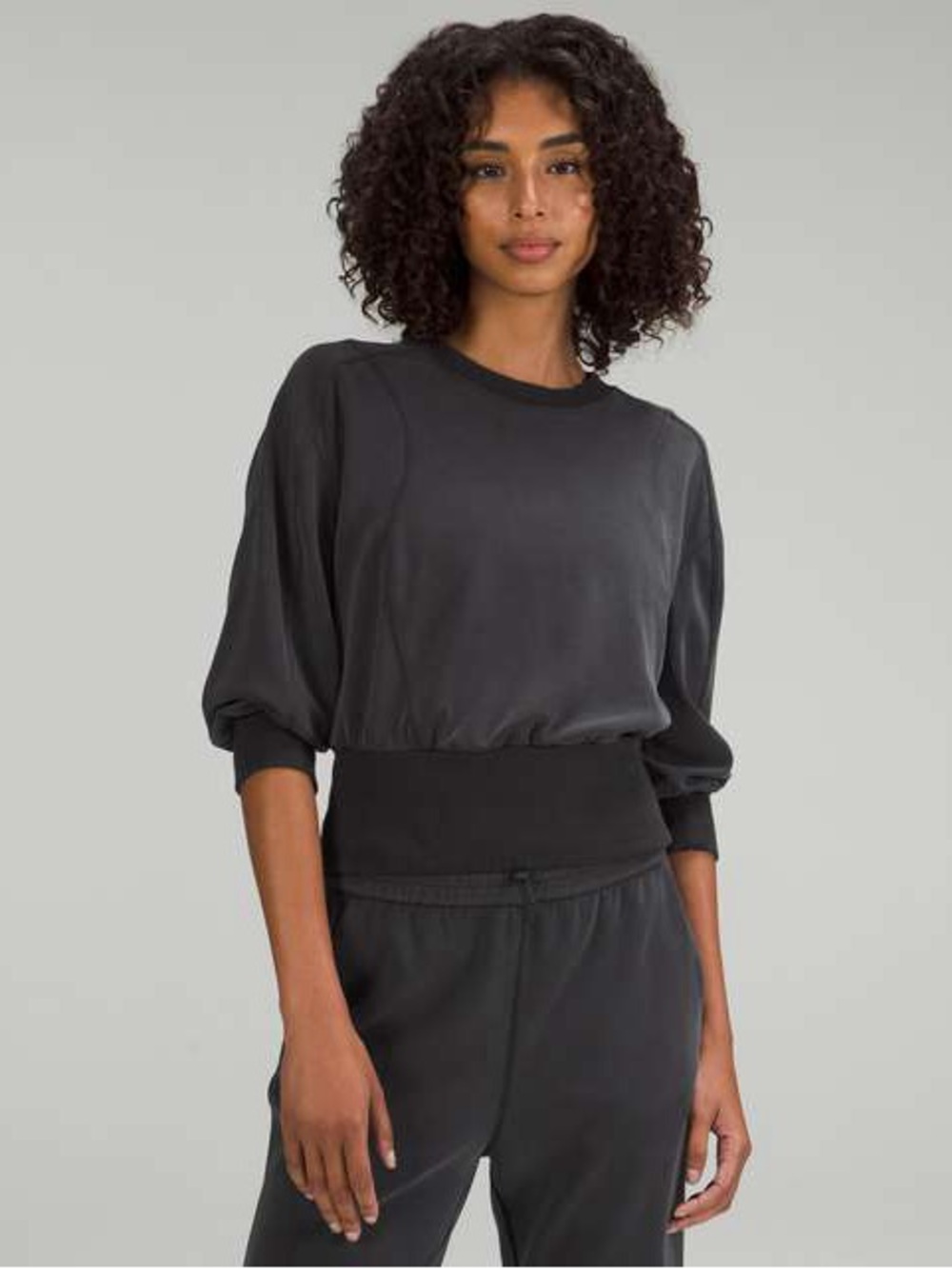 Lululemon Softstreme Ribbed-Hem Pullover - Black, Size 6 D138